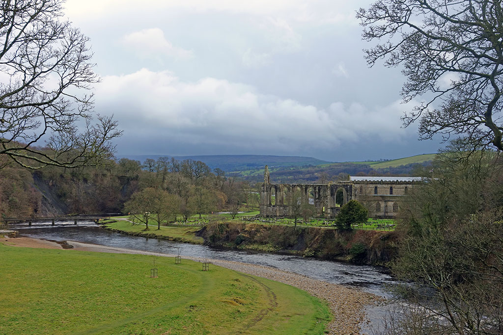 bolton-abbey