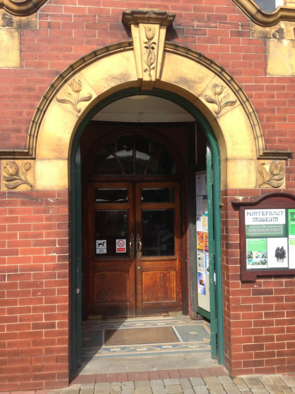 Pontefract Building Tourism God's Own County